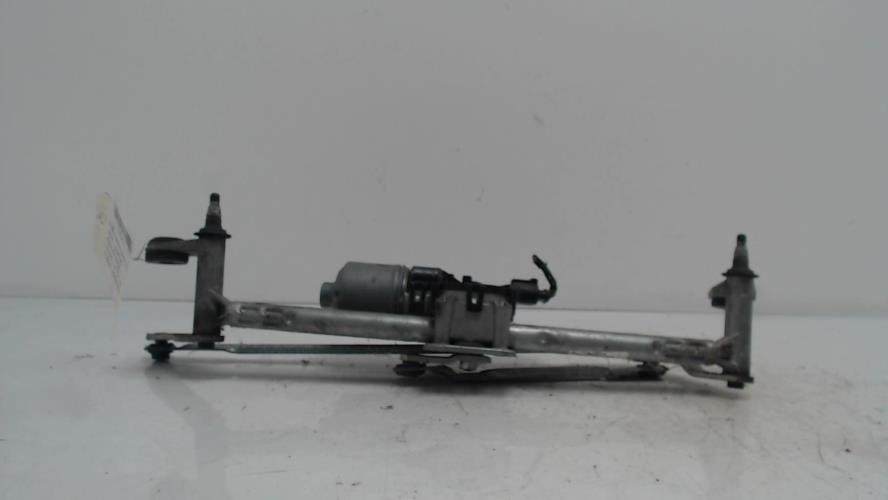 Moteur essuie glace avant -...
