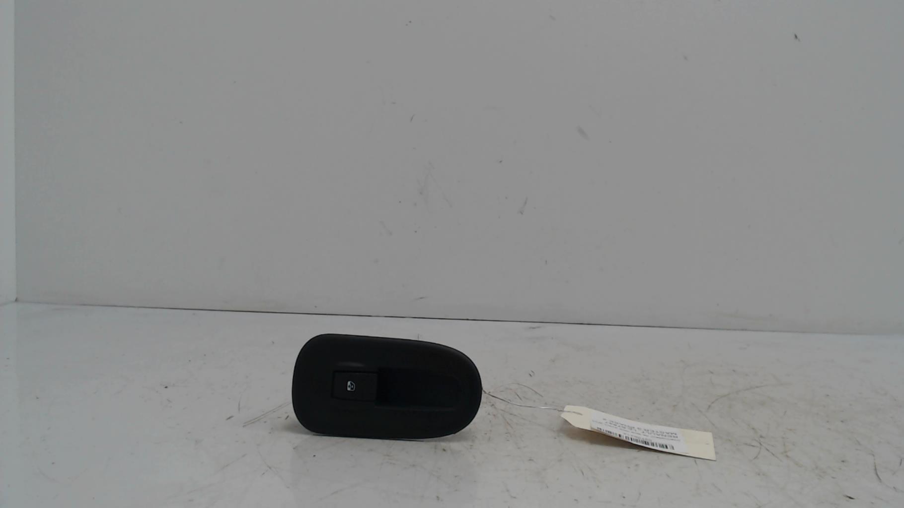 Interrupteur de leve vitre avant droit RENAULT MASTER 3 PHASE 2  - 1