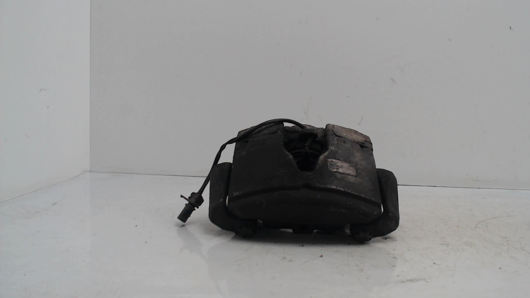 Etrier avant gauche (freinage) AUDI A5 1 SPORTBACK PHASE 1  - 1