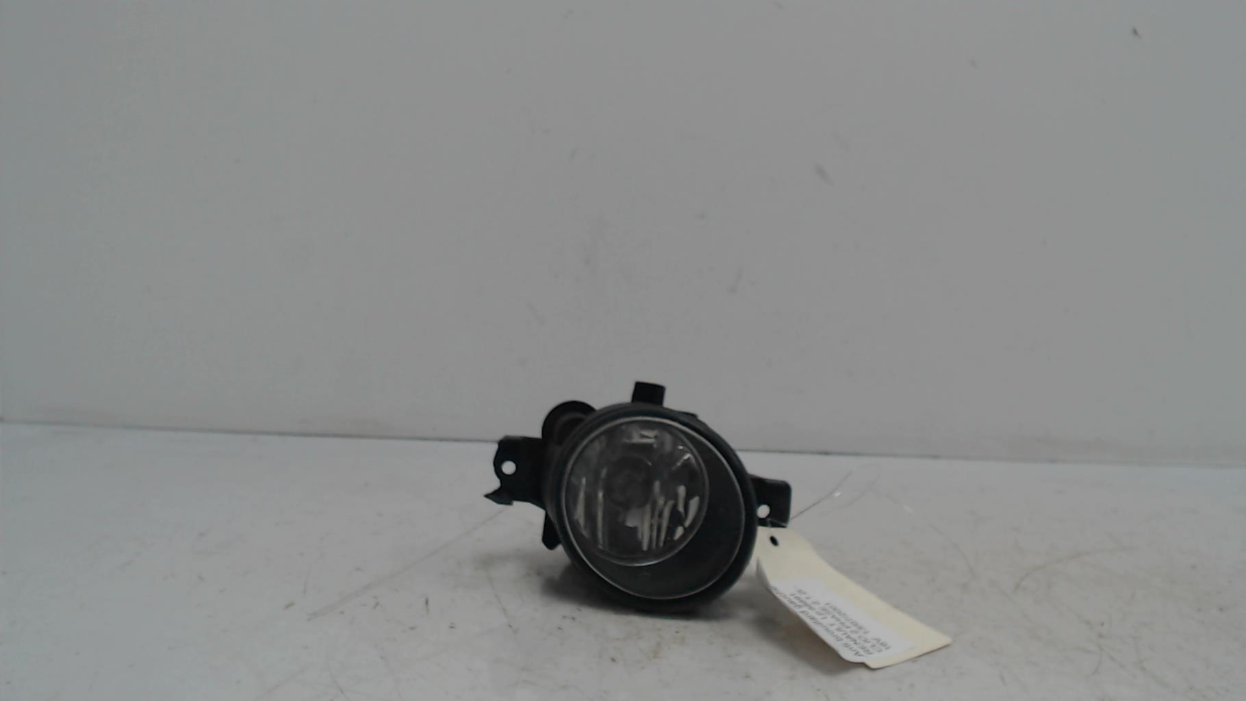 Anti brouillard gauche (feux) RENAULT CLIO 2 PHASE 2  - 1