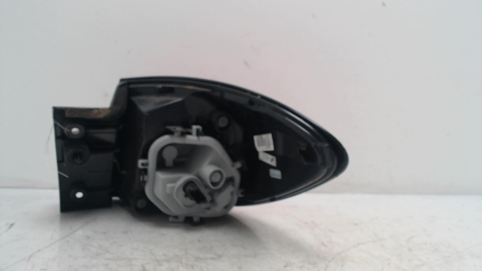 Feu arriere principal gauche (feux) RENAULT CAPTUR 1 PHASE 1 Diesel - 1