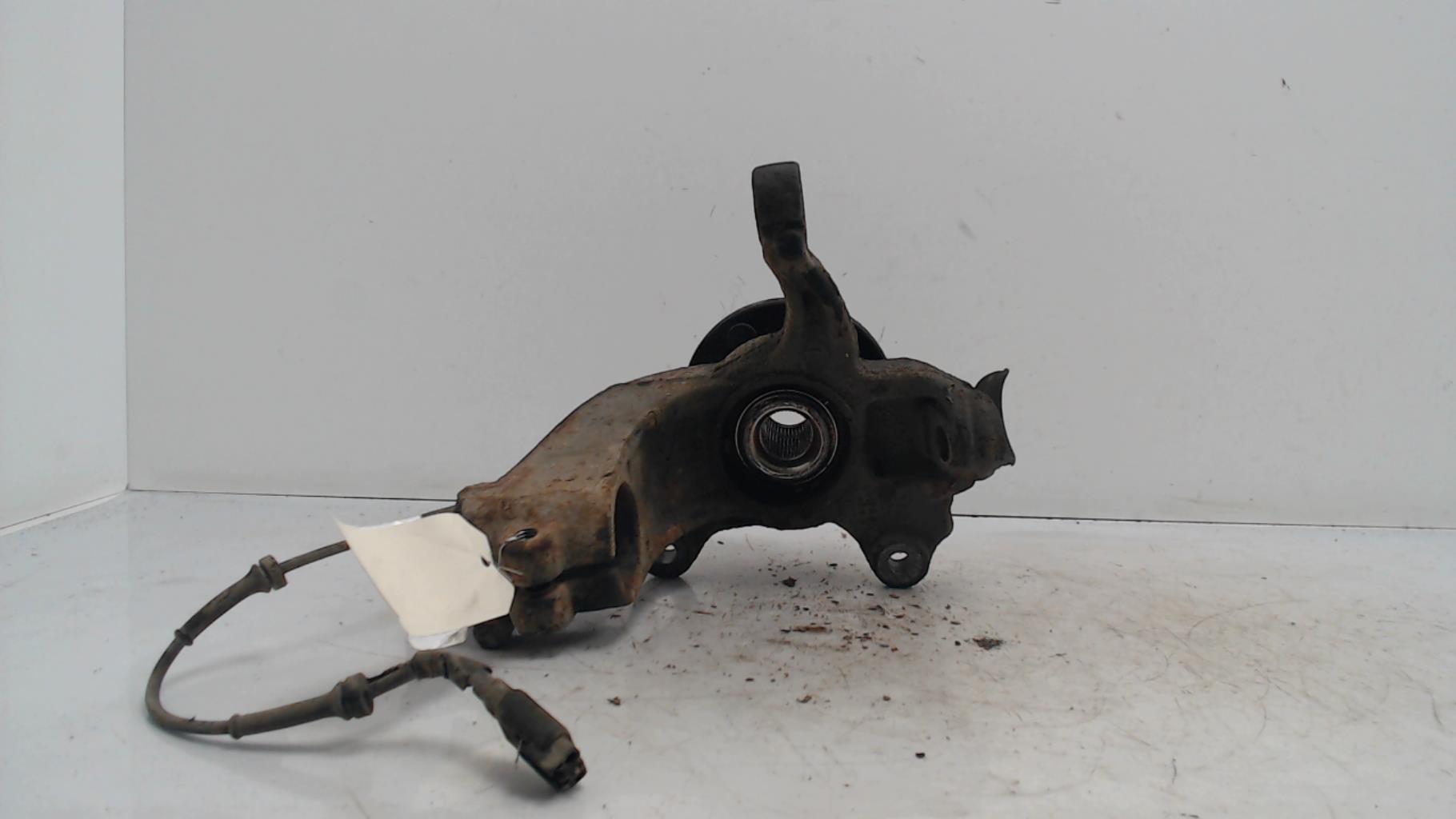 Fusee avant droit FORD MONDEO 3 PHASE 1 Diesel - 1