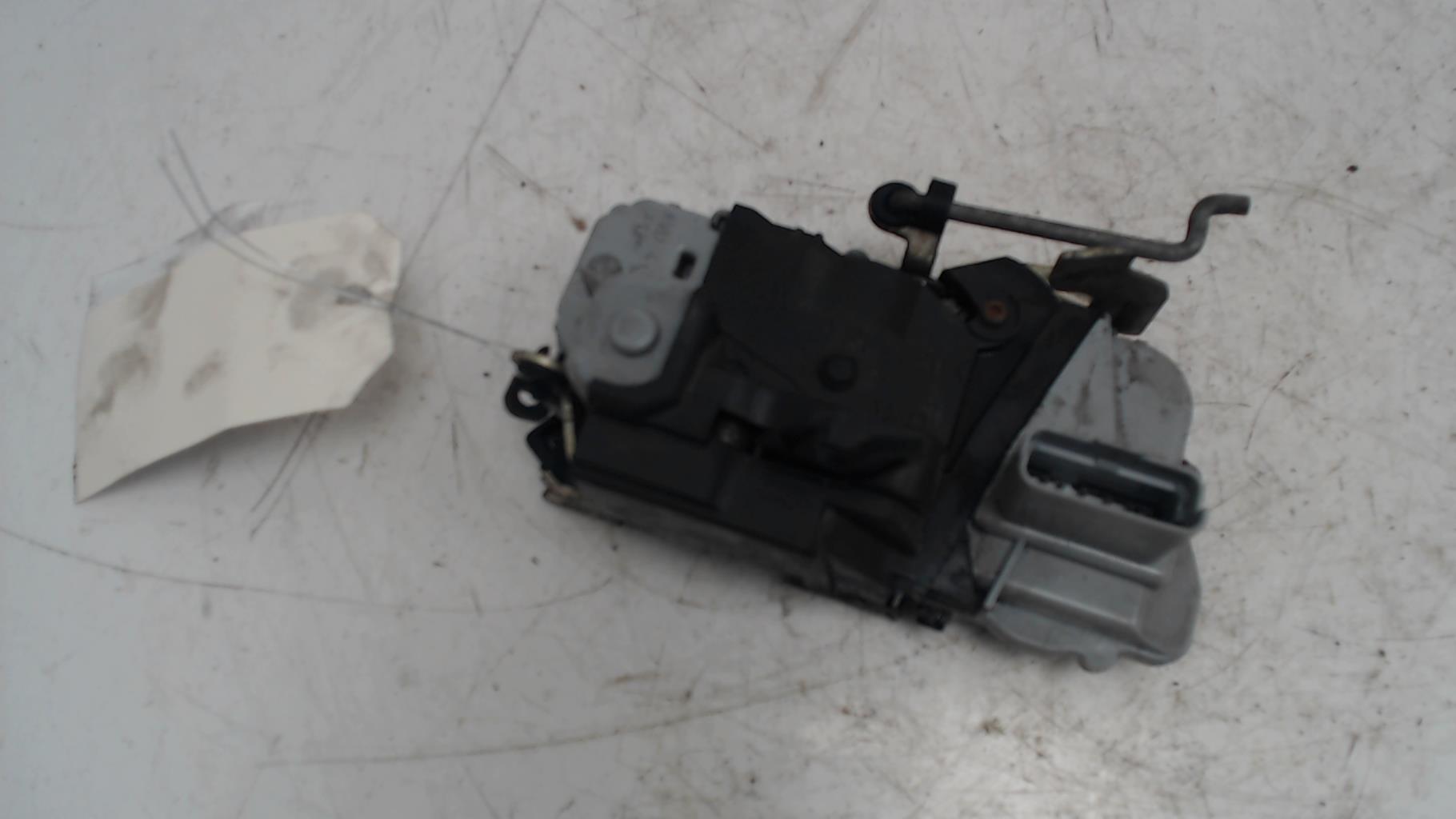 Serrure avant droit CITROEN XSARA PHASE 2 Diesel - 1