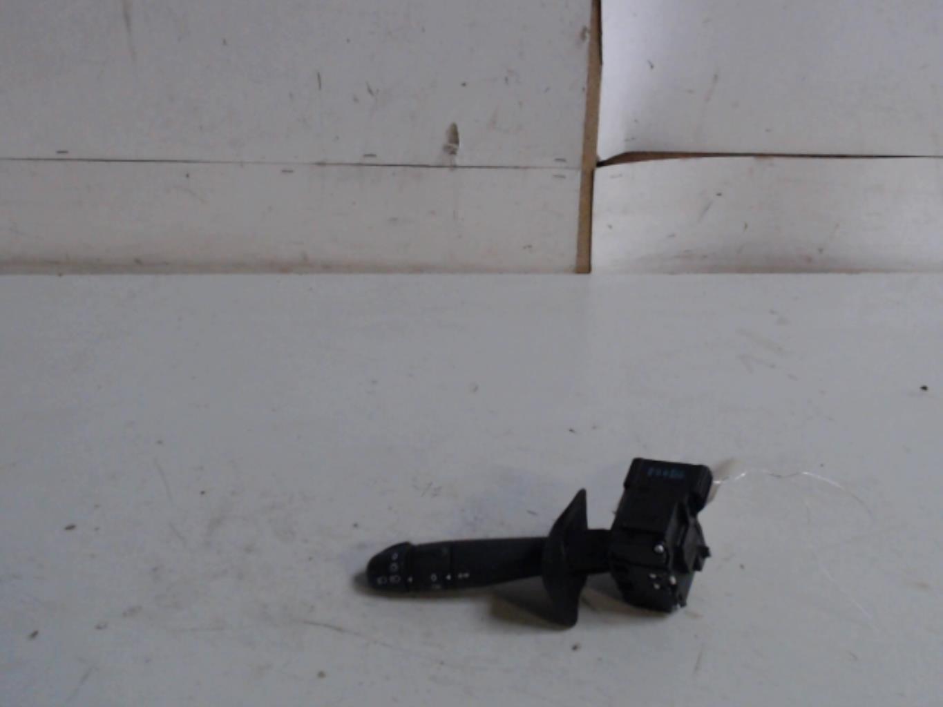 Commodo phare RENAULT CLIO 2 PHASE 2  - 1