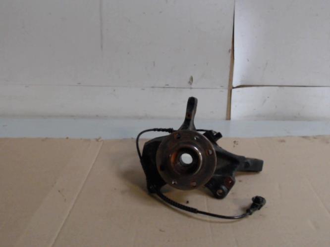 Fusee avant droit - RENAULT...