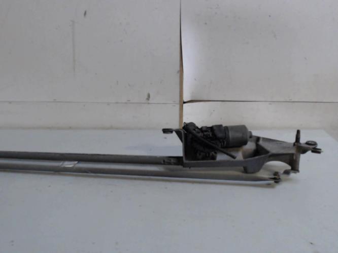 Moteur essuie glace avant -...