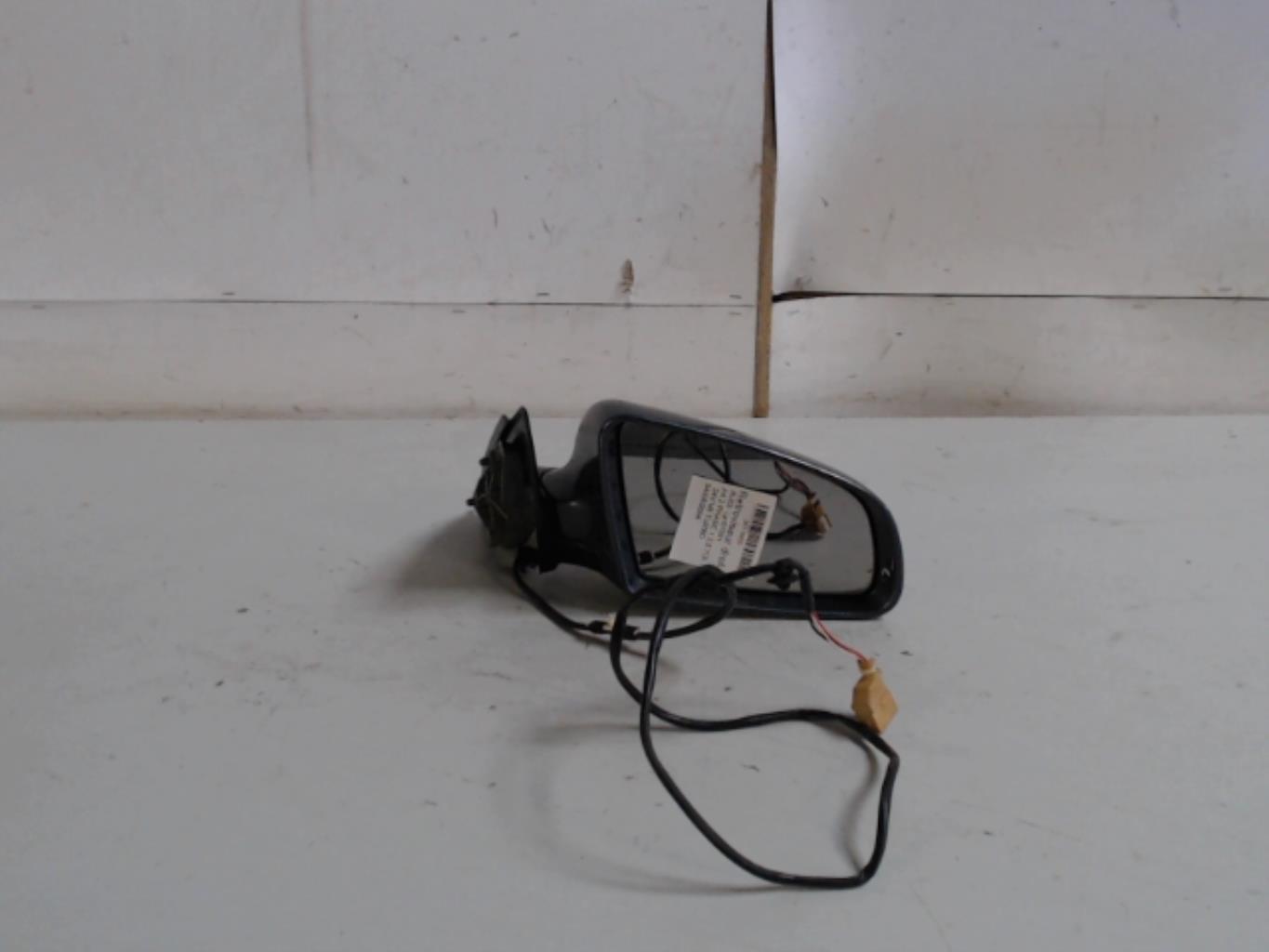 Retroviseur droit AUDI A4 2 PHASE 1 Diesel - 1