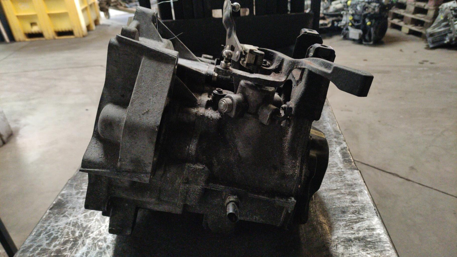 Boite de vitesses VOLKSWAGEN POLO 4 PHASE 1 Essence - 1