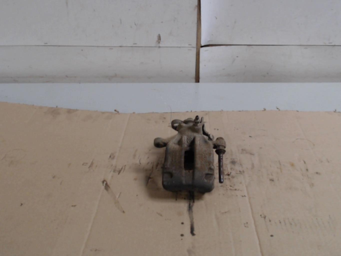 Etrier arriere gauche (freinage) CITROEN C8 Diesel - 1