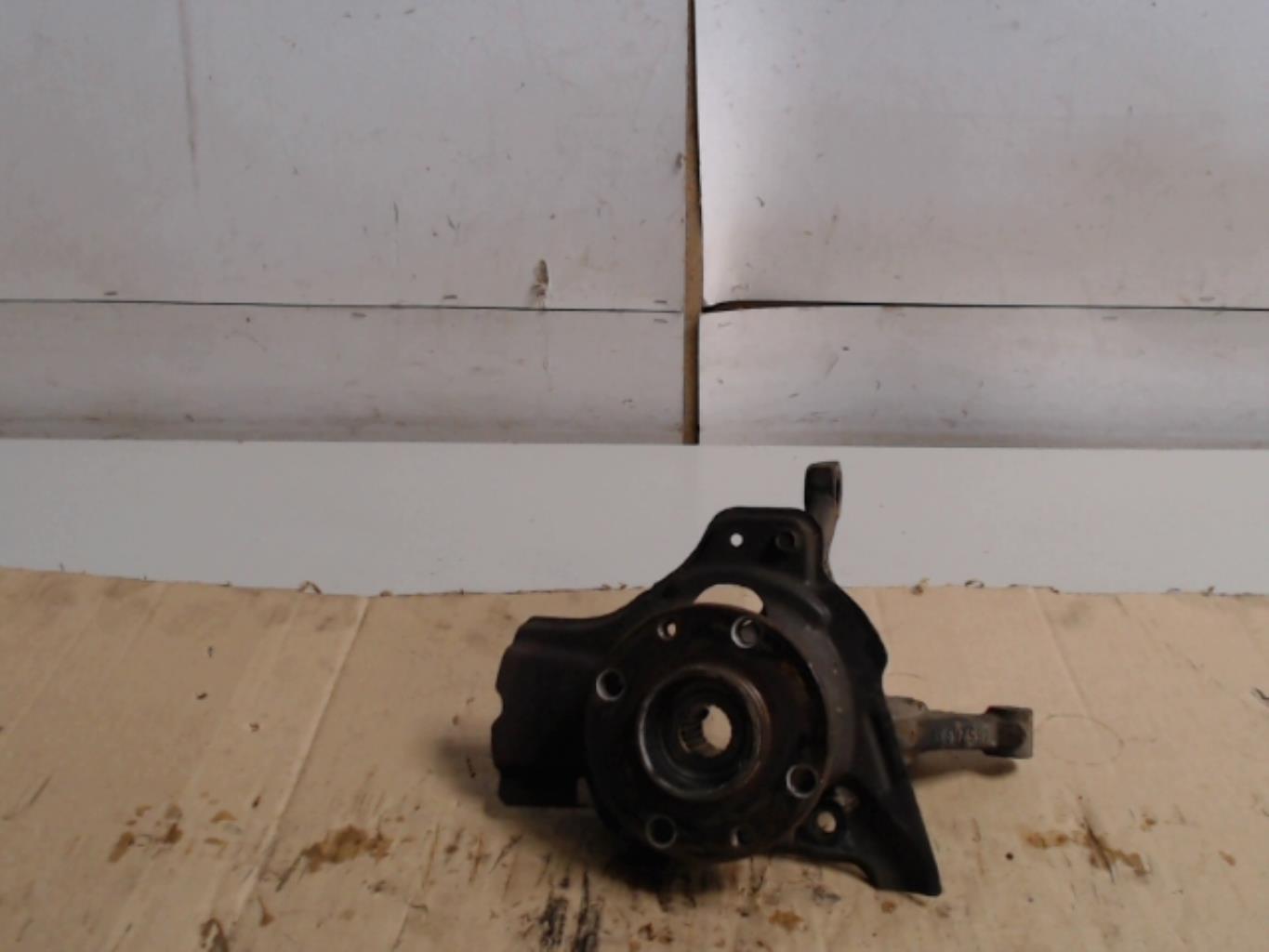 Fusee avant droit FIAT PUNTO 2 PHASE 1  - 1