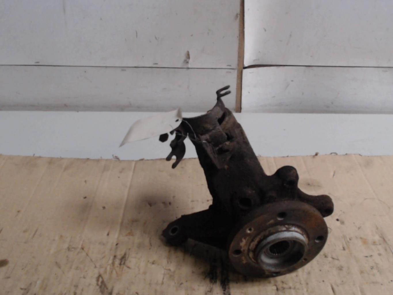 Fusee avant droit PEUGEOT PARTNER 1 PHASE 1 Diesel - 1