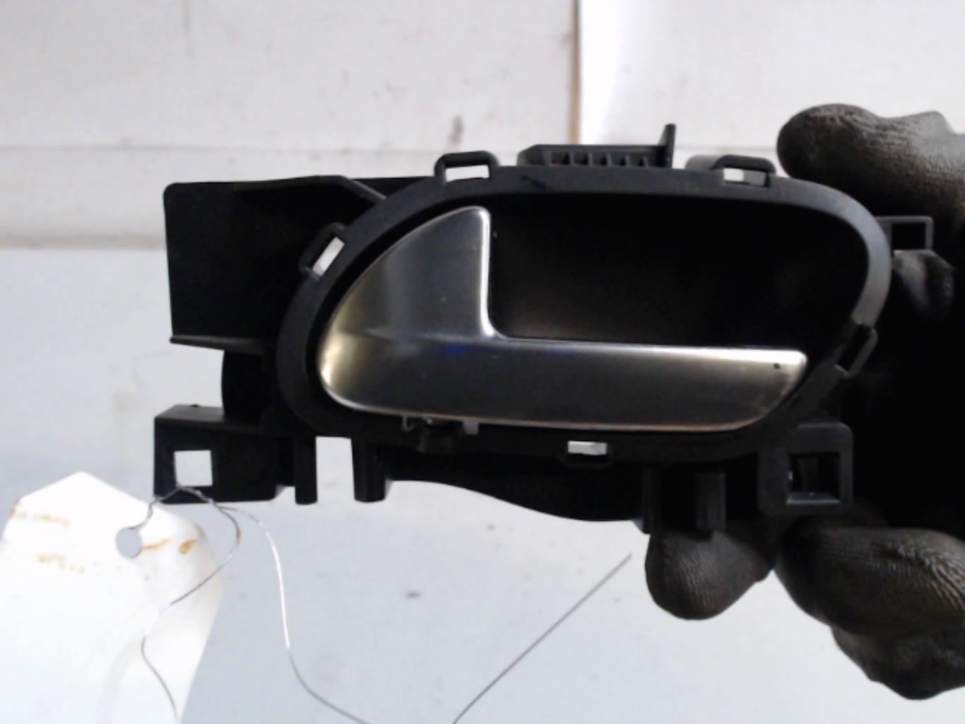 Poignee interieur arriere gauche CITROEN C4 2 PHASE 1 Diesel - 1