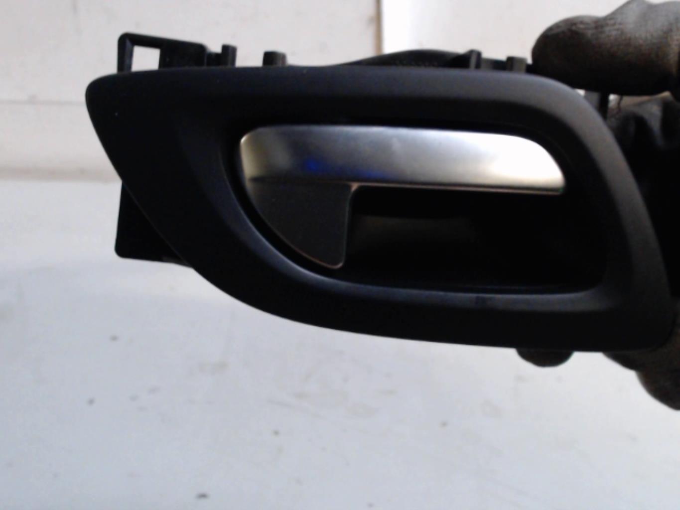 Poignee interieur avant droit CITROEN C4 2 PHASE 1 Diesel - 1