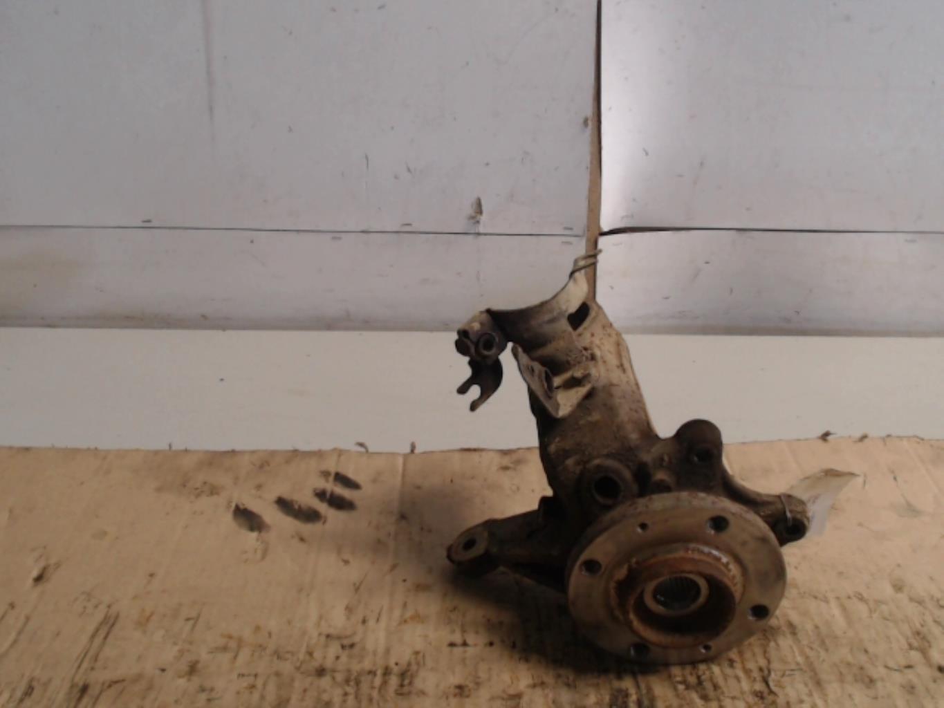 Fusee avant droit PEUGEOT PARTNER 1 PHASE 2 Diesel - 1
