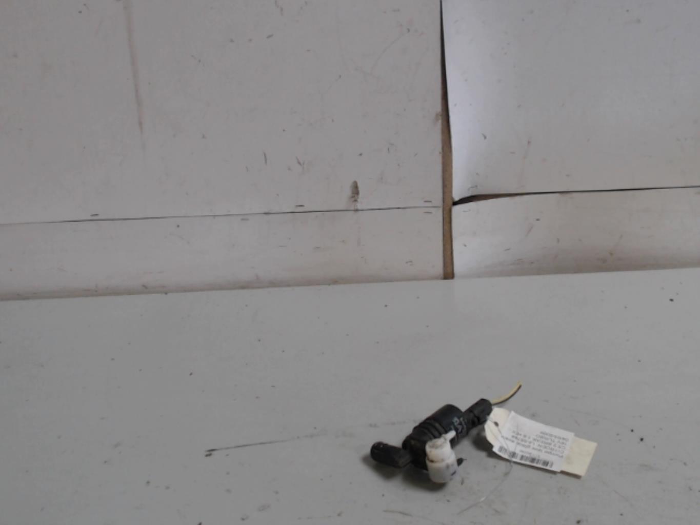 Pompe lave glace avant CITROEN C5 2 BREAK Diesel - 1