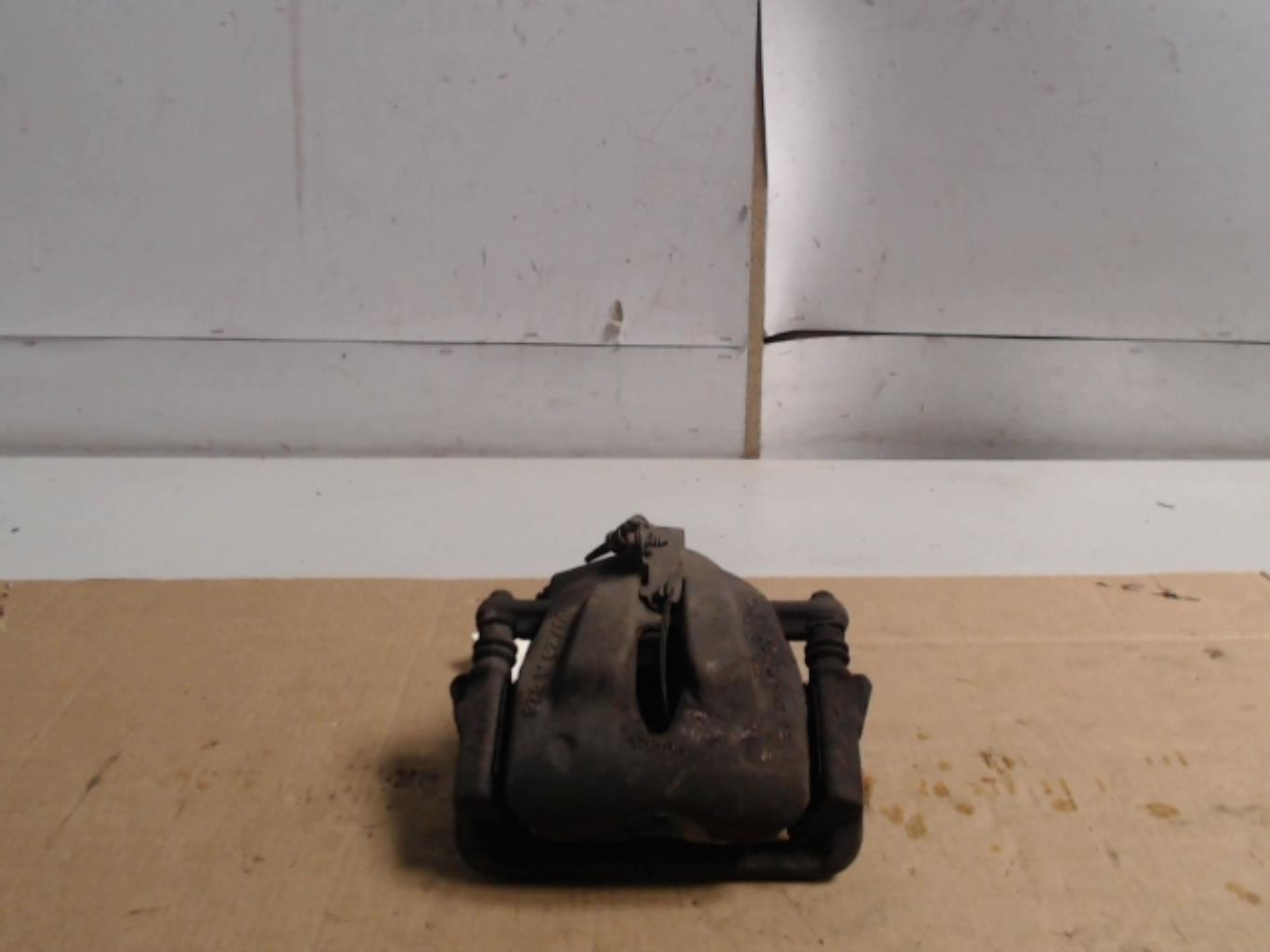 Etrier avant droit (freinage) CITROEN C8 Diesel - 1