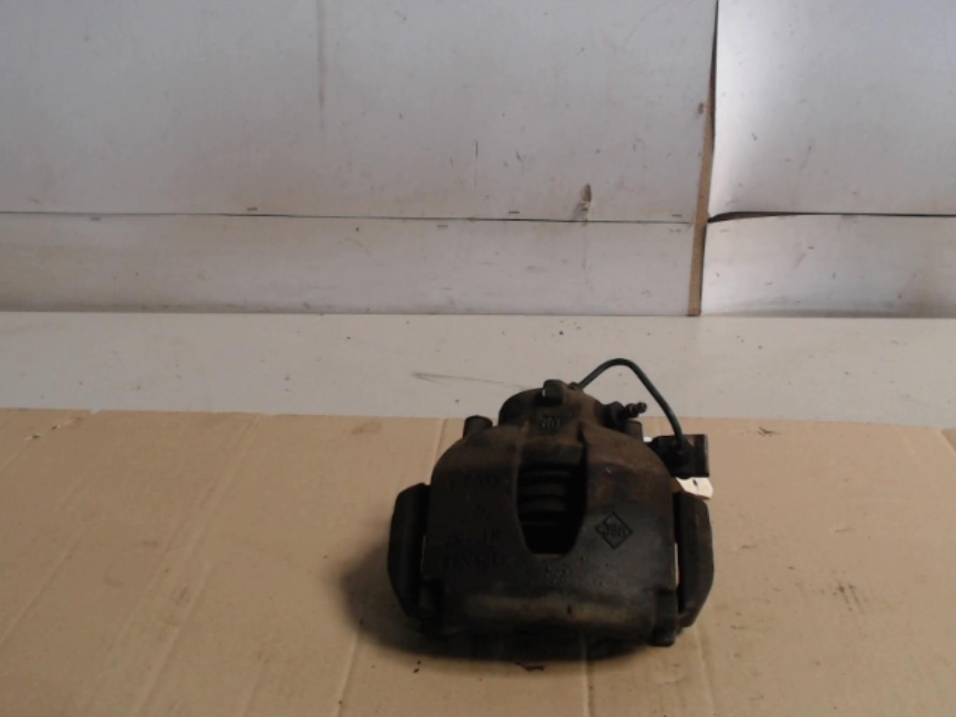 Etrier avant gauche (freinage) RENAULT ESPACE 4 PHASE 1 Diesel - 1