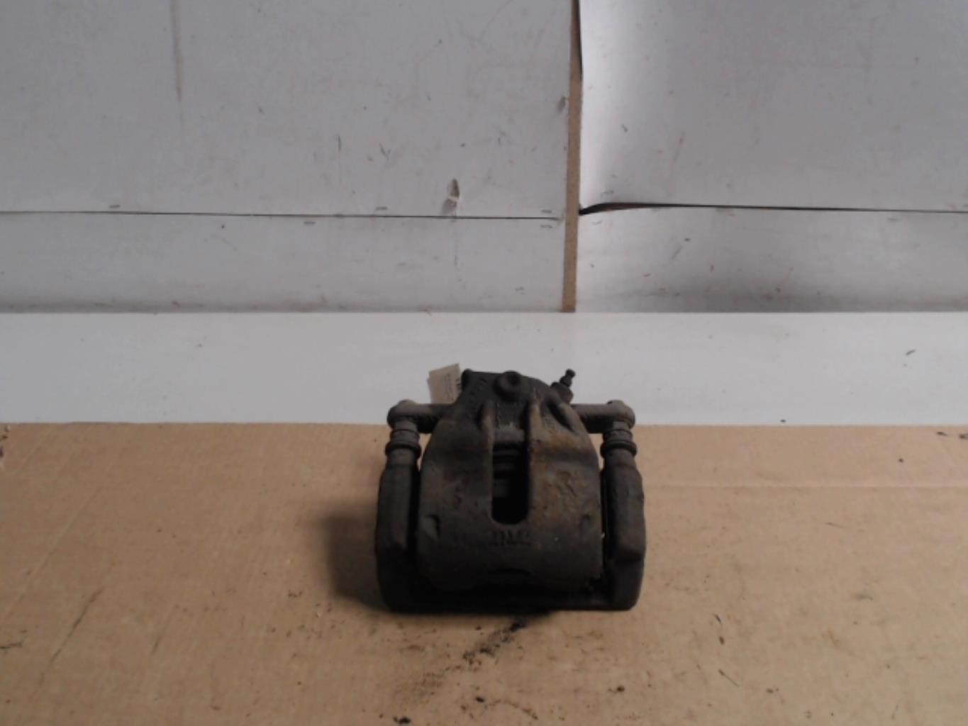 Etrier avant gauche (freinage) NISSAN NOTE 1 PHASE 2 Diesel - 1