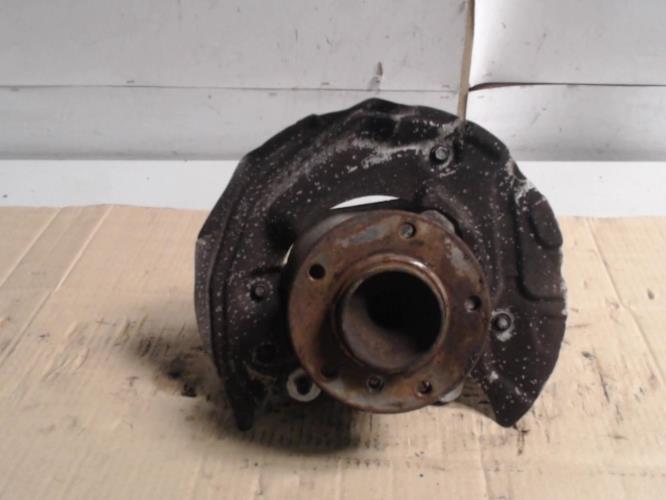 Fusee avant droit - BMW...
