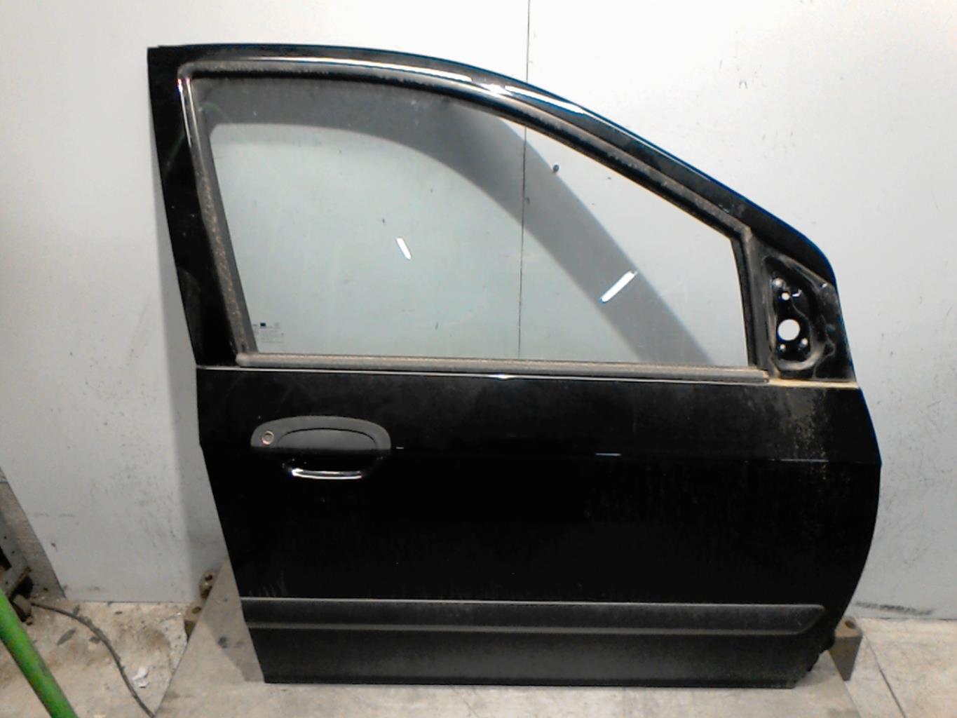 Porte avant droit HYUNDAI GETZ PHASE 2 Diesel - 1