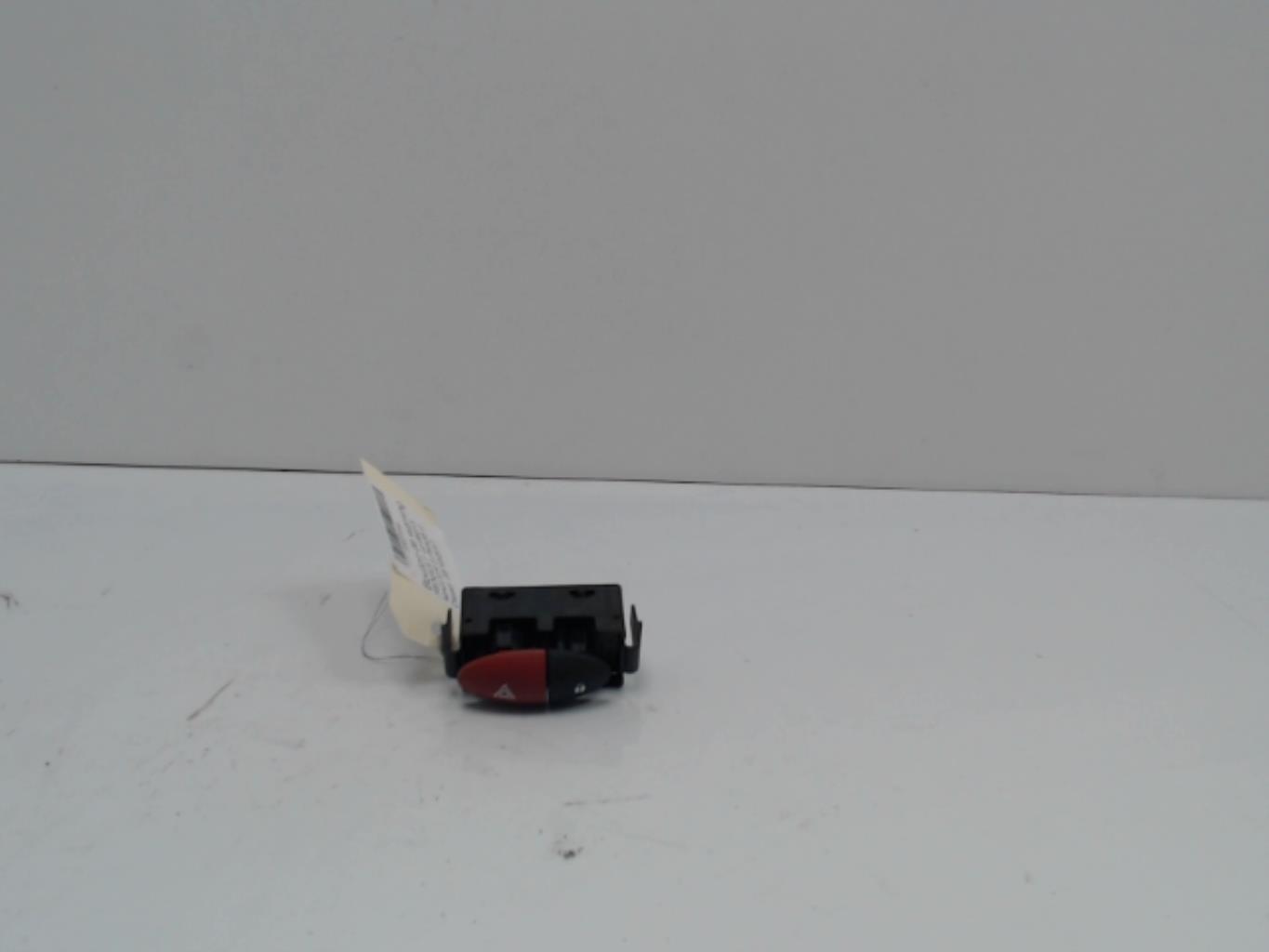 Bouton de warning RENAULT MASTER 3 PHASE 2 Diesel - 1