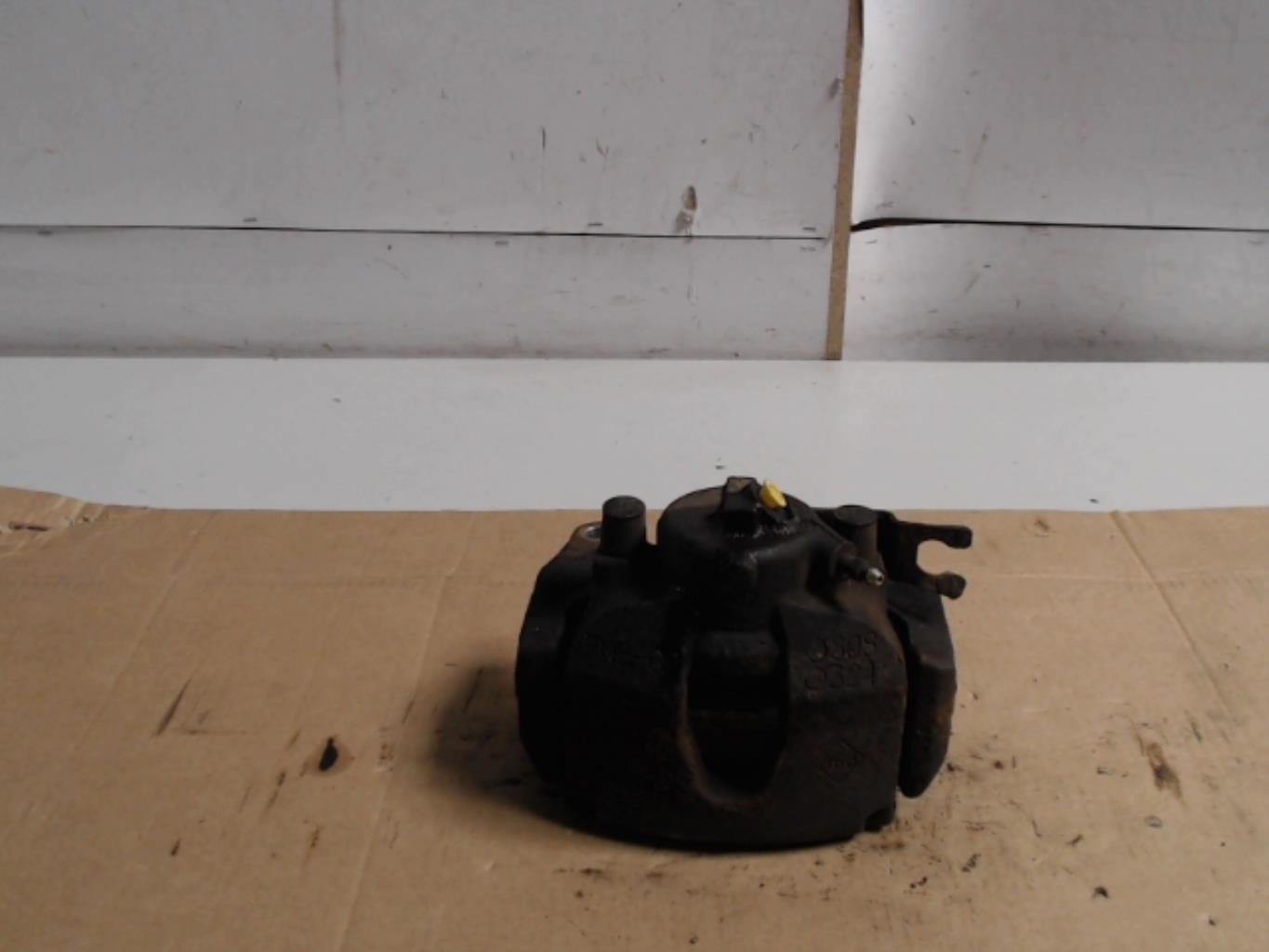 Etrier avant gauche (freinage) RENAULT ESPACE 4 PHASE 1 Diesel - 1