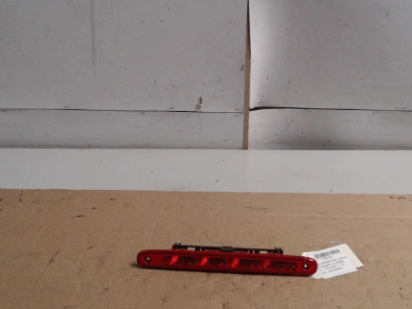 Feu arriere stop central CITROEN C1 1 PHASE 2 Essence - 1