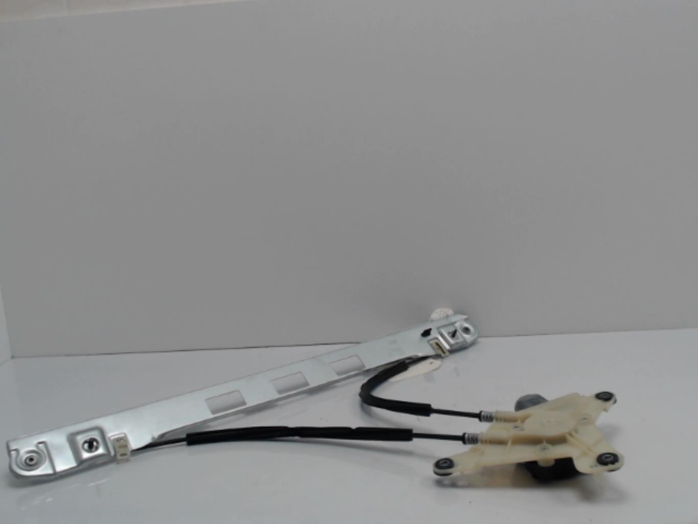 Leve vitre electrique avant droit RENAULT MASTER 3 PHASE 2 Diesel - 1