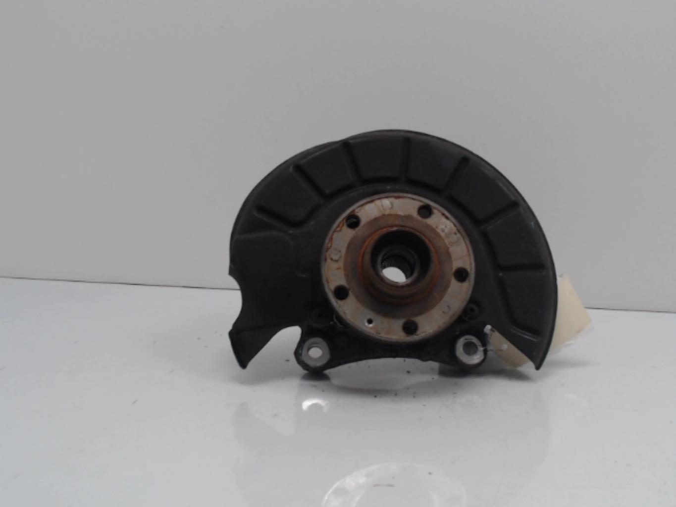 Fusee avant droit VOLKSWAGEN PASSAT 5 BREAK  - 1