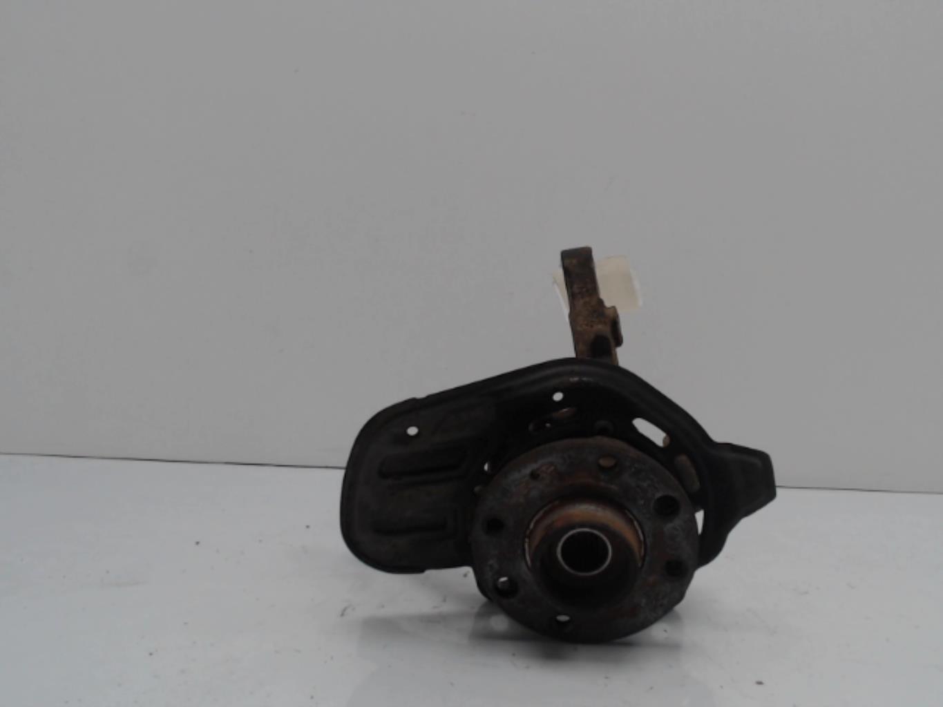 Fusee avant gauche OPEL COMBO C PHASE 2 Diesel - 1