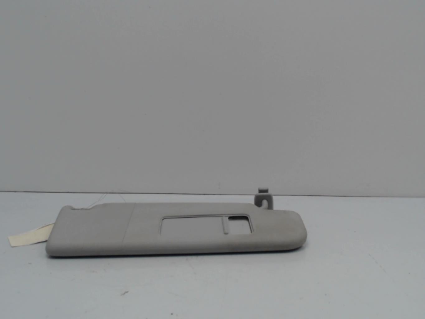 Pare soleil droit VOLKSWAGEN GOLF 5 Diesel - 1