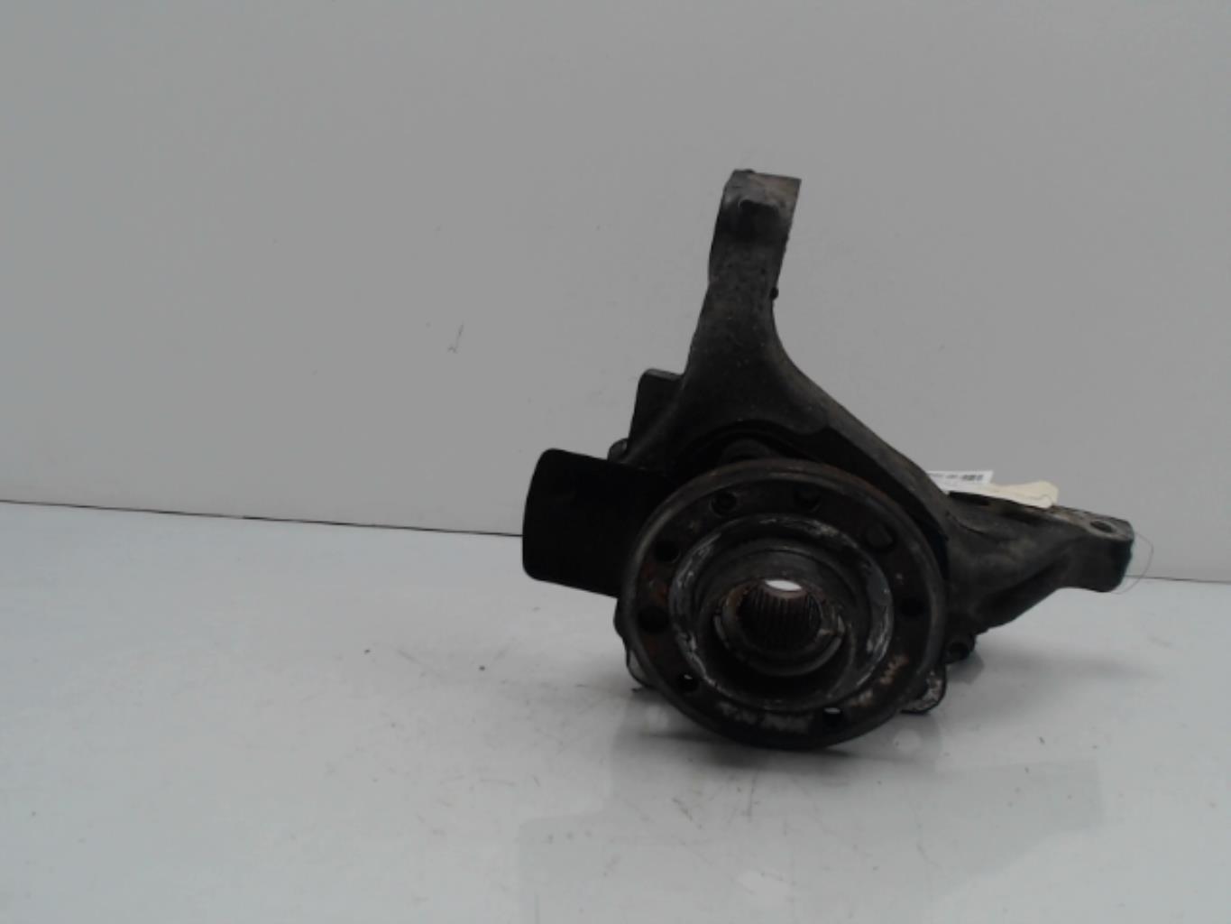 Fusee avant droit FIAT CROMA 2 PHASE 1 BREAK Diesel - 1
