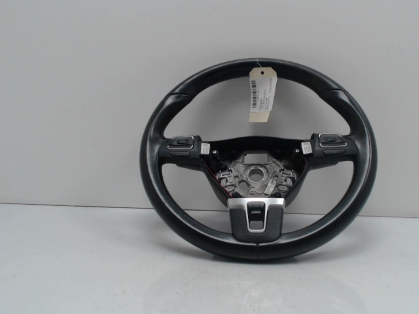Volant VOLKSWAGEN PASSAT 5  - 1