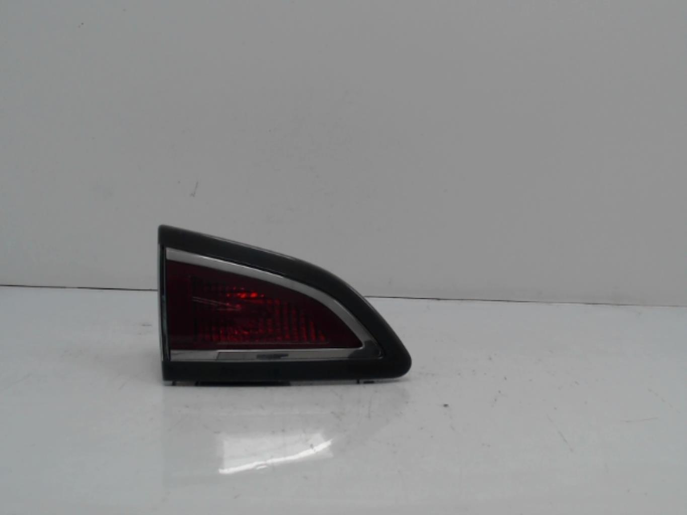 Feu arriere secondaire gauche (feux) RENAULT SCENIC 3 PHASE 3 Diesel - 1