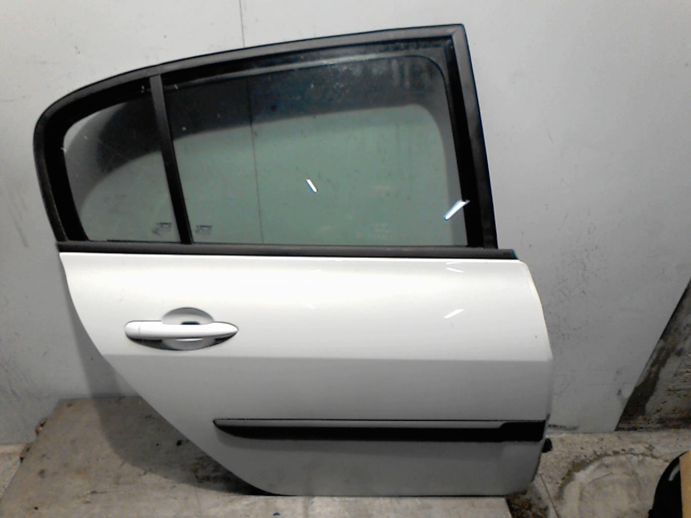 Porte arriere droit RENAULT MEGANE 2 PHASE 1 Essence - 1