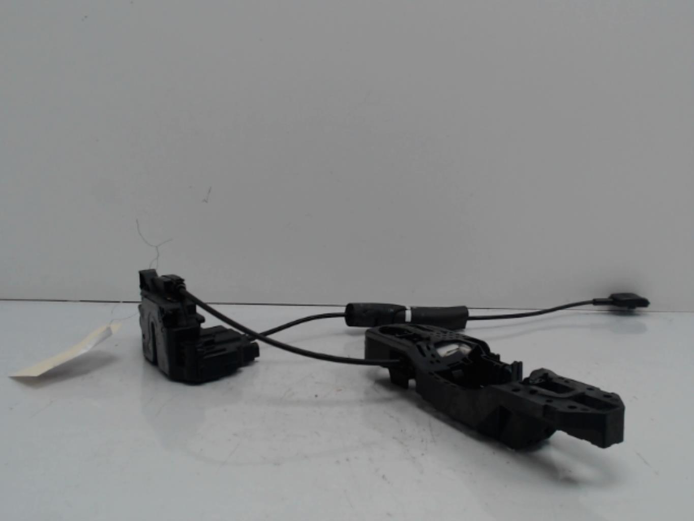 Serrure arriere gauche RENAULT SCENIC 3 PHASE 3 Diesel - 1