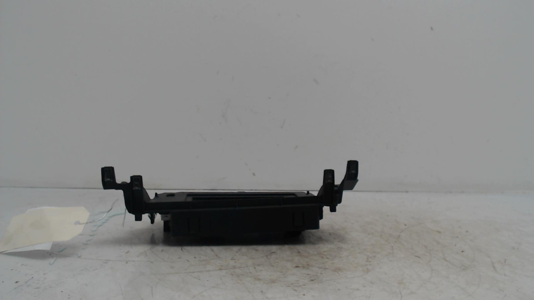 Ecran GPS RENAULT LAGUNA 3 PHASE 2 Diesel - 1