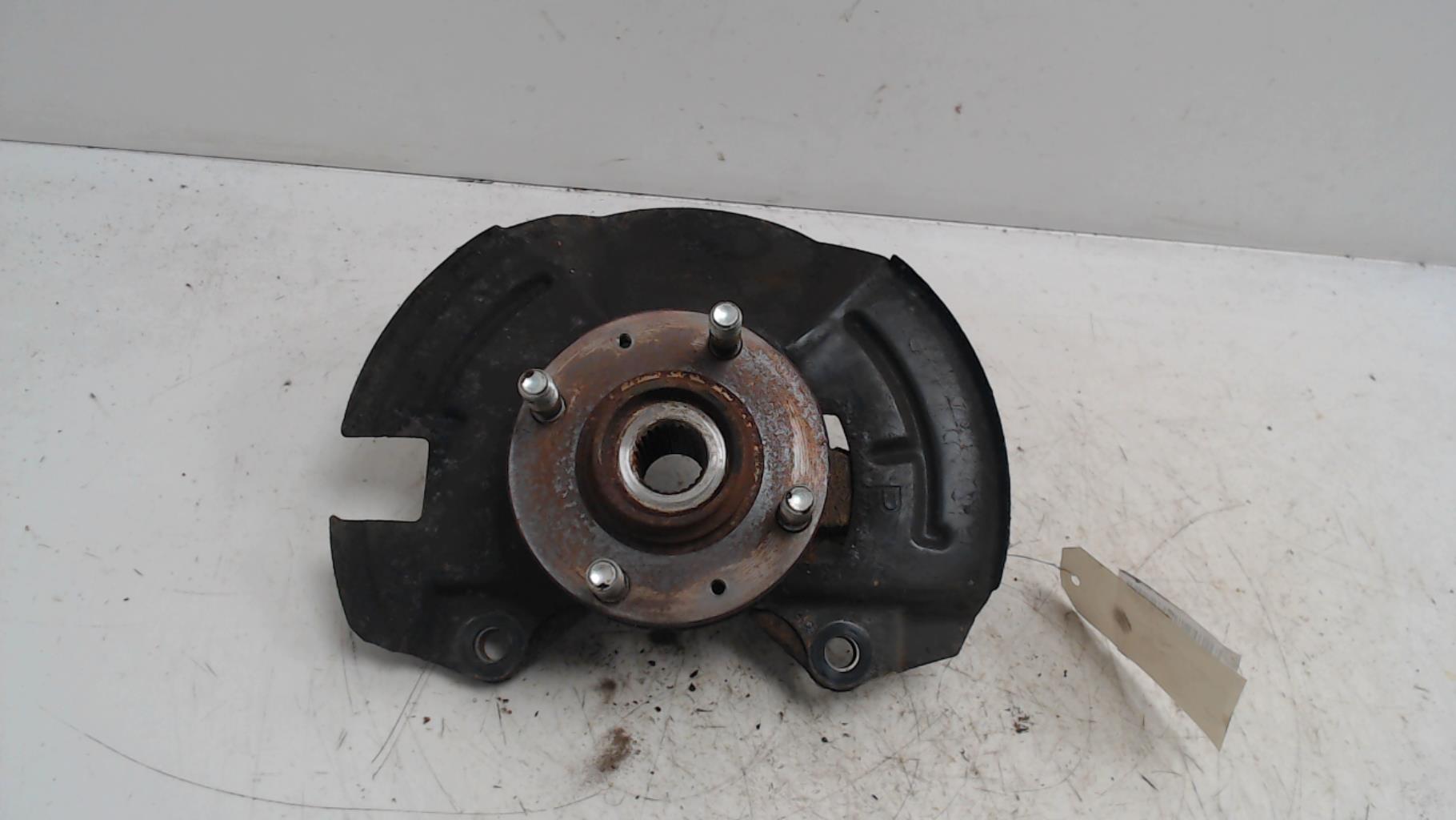 Fusee avant gauche HYUNDAI GETZ PHASE 2 Diesel - 1