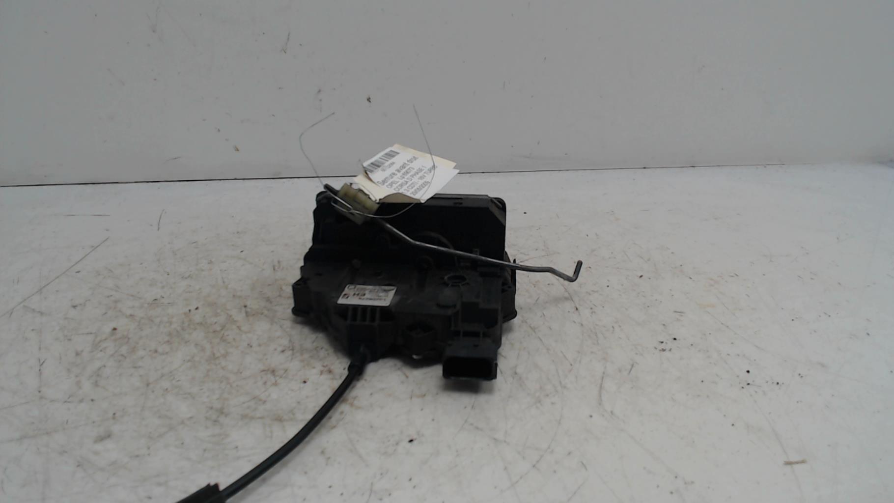 Serrure avant droit OPEL CORSA D PHASE 1 Diesel - 1
