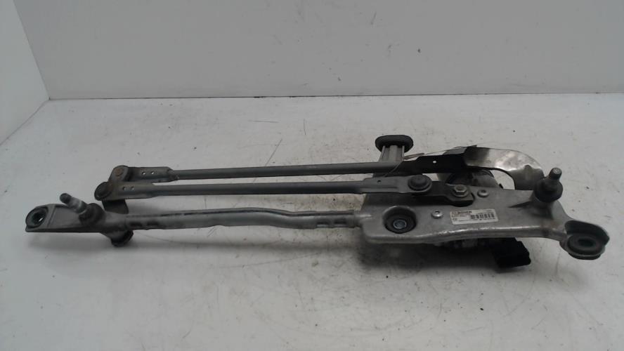 Moteur essuie glace avant -...