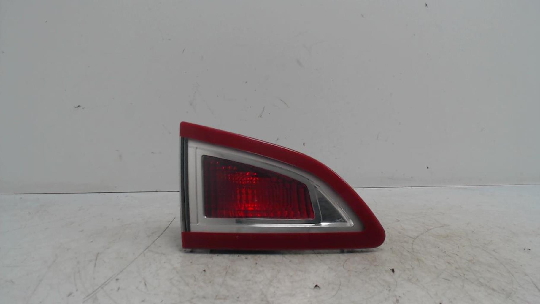 Feu arriere secondaire gauche (feux) RENAULT SCENIC 3 PHASE 1  - 1