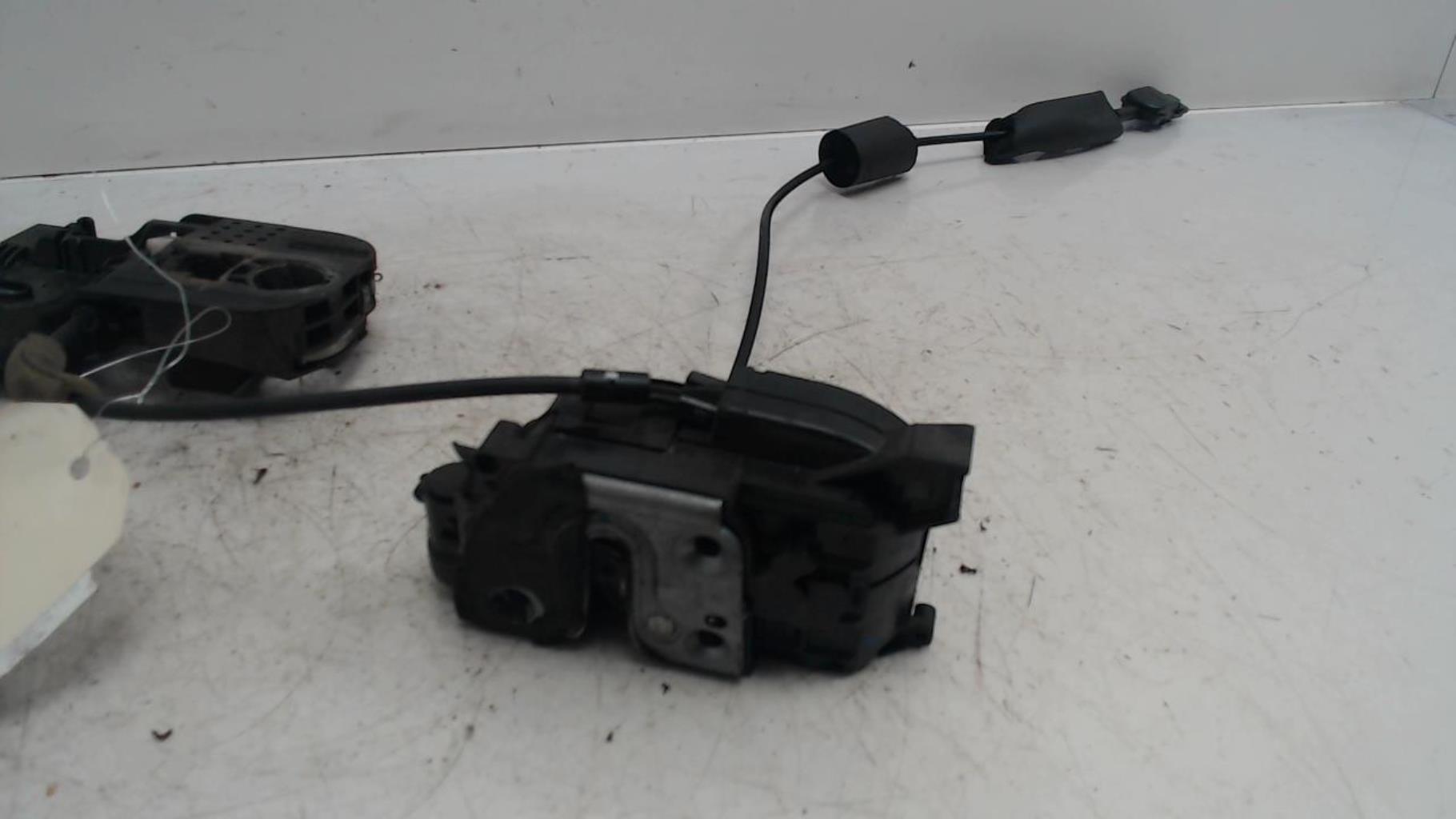 Serrure avant droit RENAULT SCENIC 3 PHASE 1  - 1