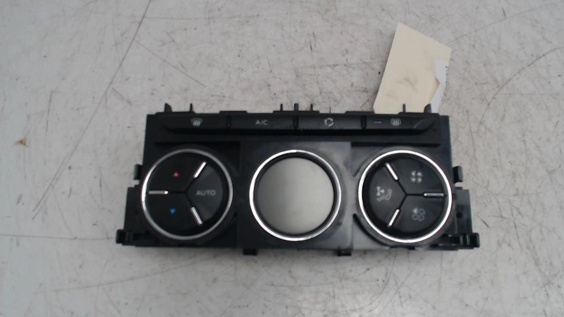 Commande chauffage CITROEN C3 2 PHASE 1 Diesel - 1