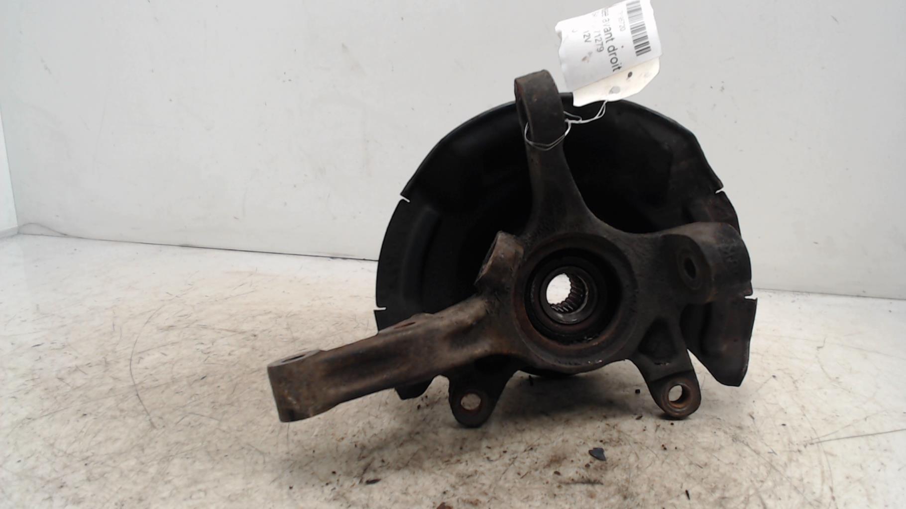 Fusee avant droit NISSAN PIXO  - 1