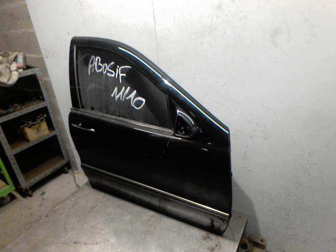 Porte avant droit -...