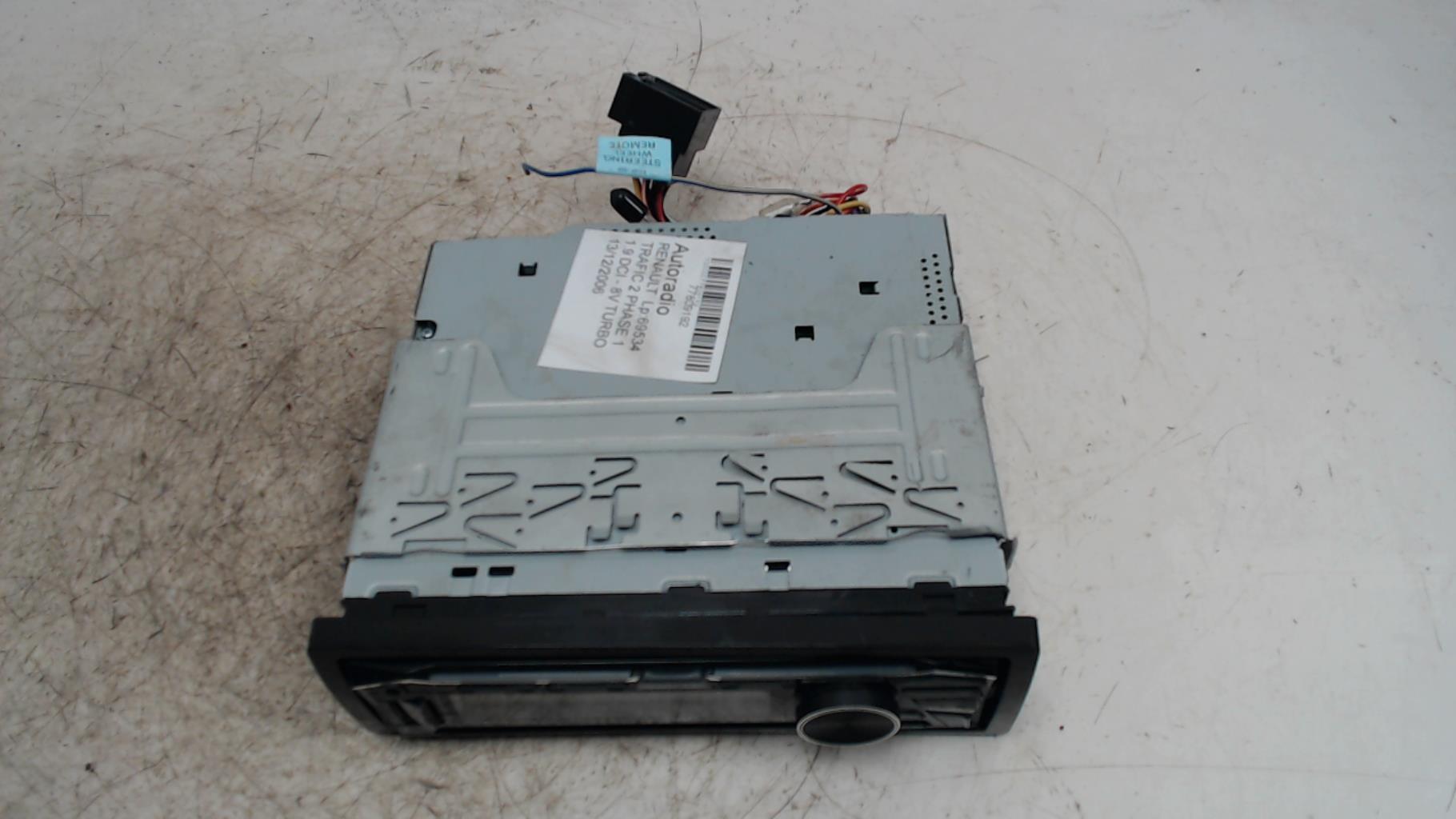 Autoradio RENAULT TRAFIC 2 PHASE 1 Diesel - 1