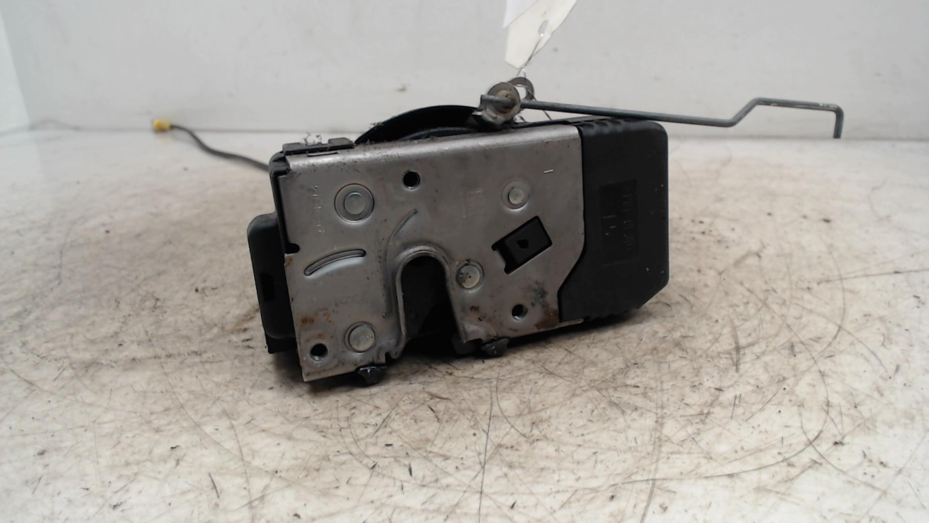 Serrure avant gauche RENAULT TRAFIC 2 PHASE 1 Diesel - 1
