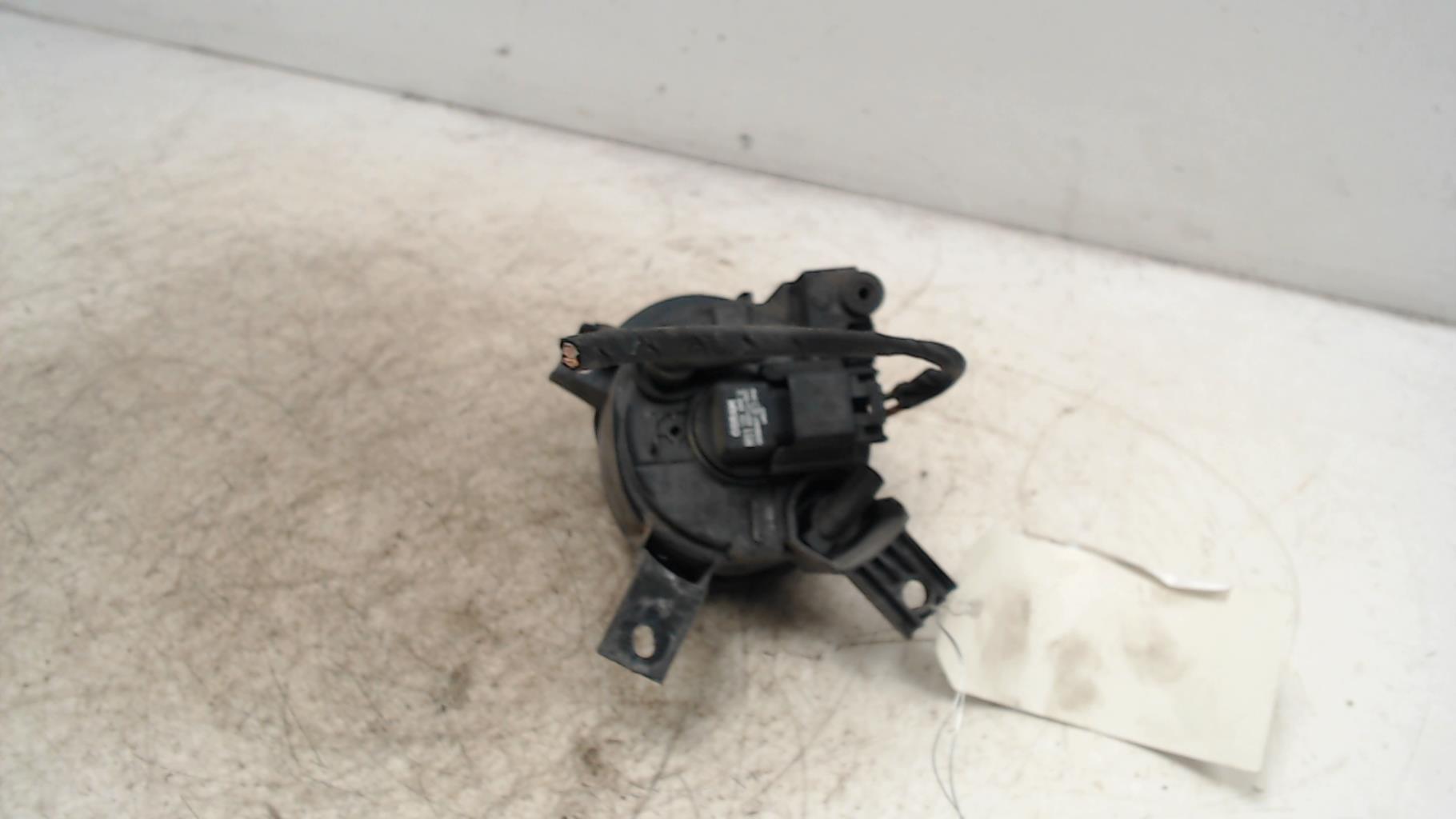 Anti brouillard gauche (feux) AUDI A4 2 PHASE 2 Diesel - 1