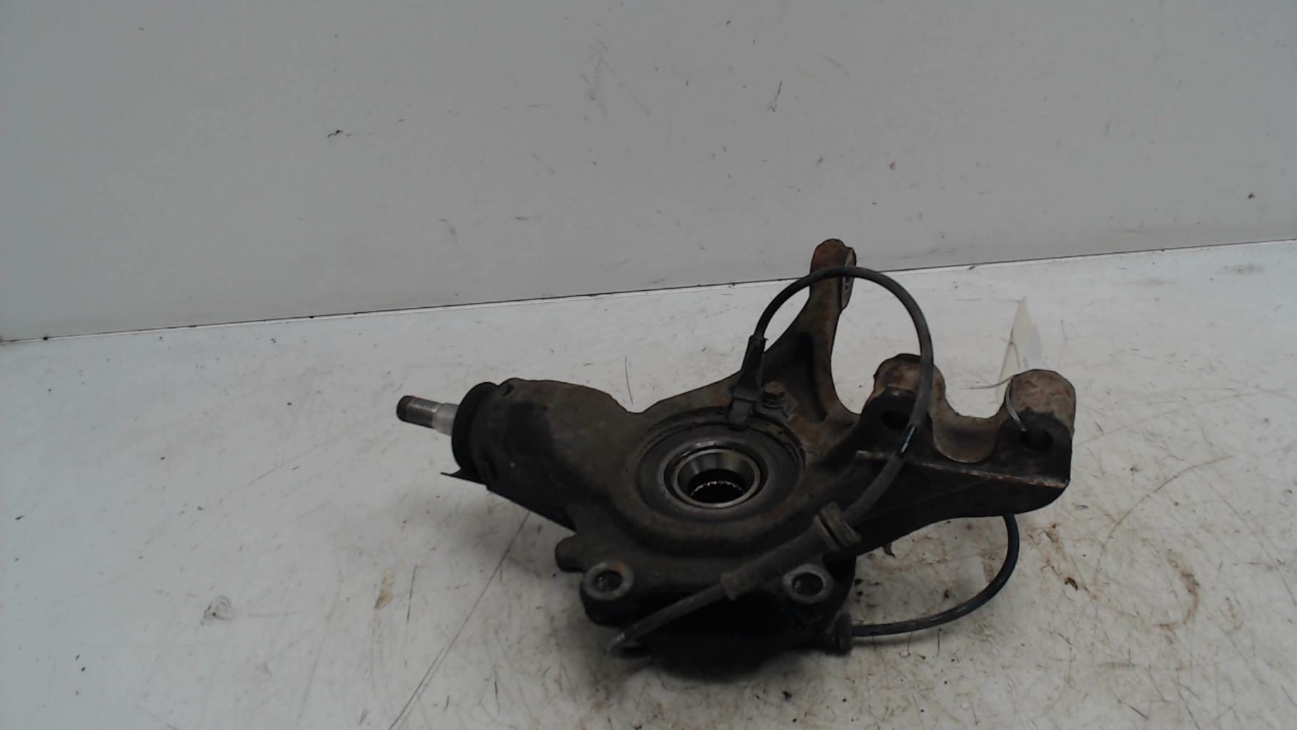 Fusee avant gauche PEUGEOT 307 PHASE 2 CABRIOLET Essence - 1