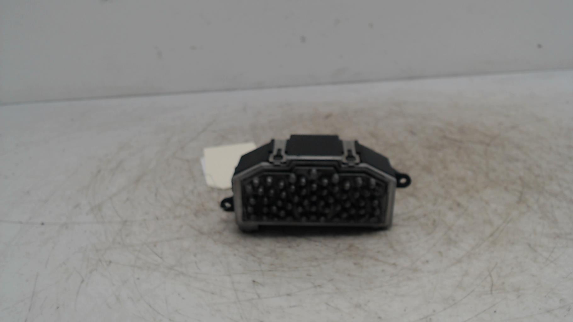 Resistance chauffage VOLKSWAGEN GOLF 6 Diesel - 1